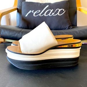 CHLOÉ Leather Platform Wedge Sandal
